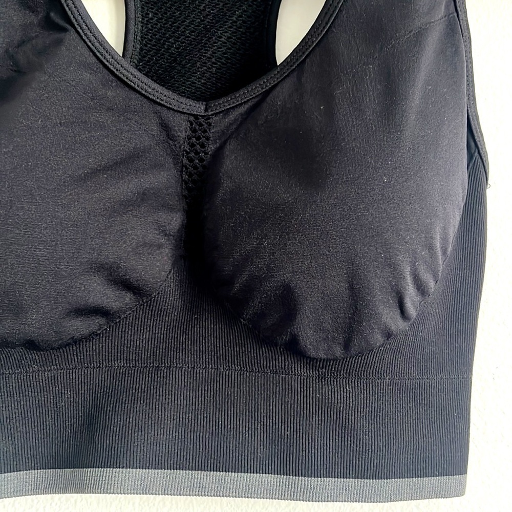 Zella Pulse Seamless Sports Bra Black Racerback NWOT - Picture 7 of 16